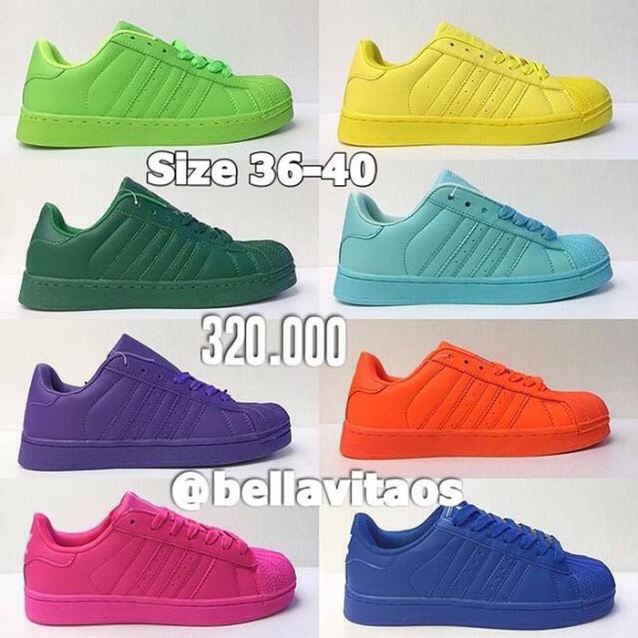 Adidas Supercolors Clearance (Adidas Superstar Supercolor Pack Red Pharrell  Williams Shoes di Klik Shoes Tokopedia)