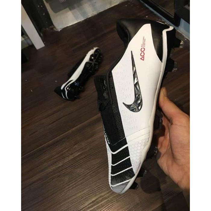 Nike Phantom Vnm Elite Future Dna White Black Berkualitas