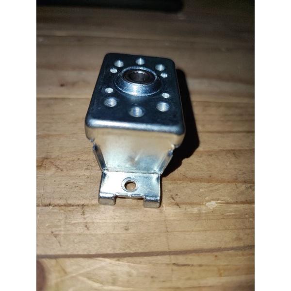 Jual BRACKET BESI AS STATOR MESIN MOTOR MITOCHIBA CHOPPER CH100 CH 100 ...