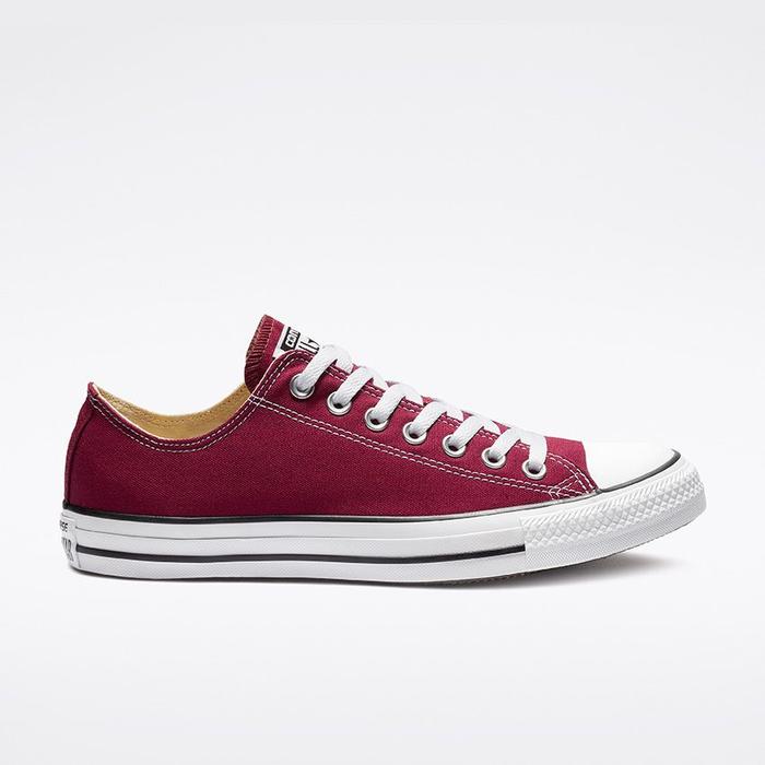 Sepatu Converse Chuck Taylor All Star Classics Maroon Low Original 36