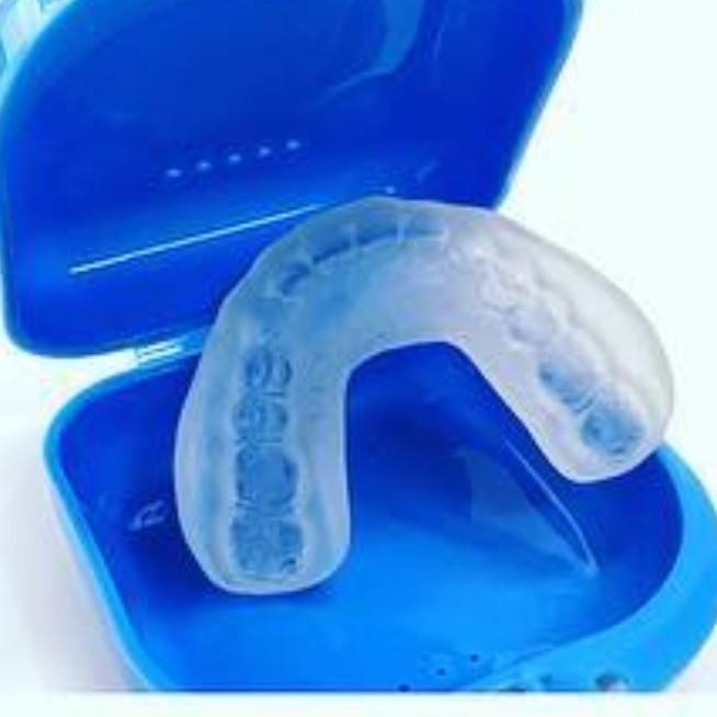 Gambar Custom Mouthguard/Gumshield custom/Mouth Protector/ (Performance) - Clear 3 layer, 2mm+2mm dari Aplus Dental Supply undefined Tokopedia