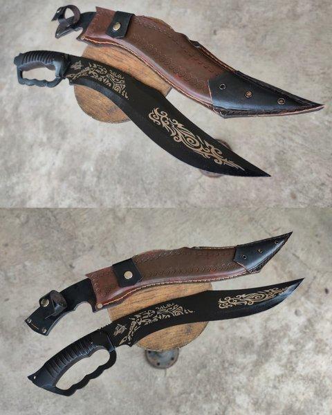 Gambar KUKRI SURVIVAL HUNTING BLACK CUSTOM dari GOLOL KATANA INDONESIA undefined Tokopedia