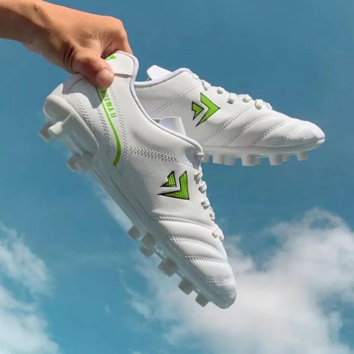 Gambar LOCAL PRIDE Sepatu Bola SEVSPO Nuswa II FG - Sepatu Mini Soccer - white volt, 39 dari JustThrift undefined Tokopedia