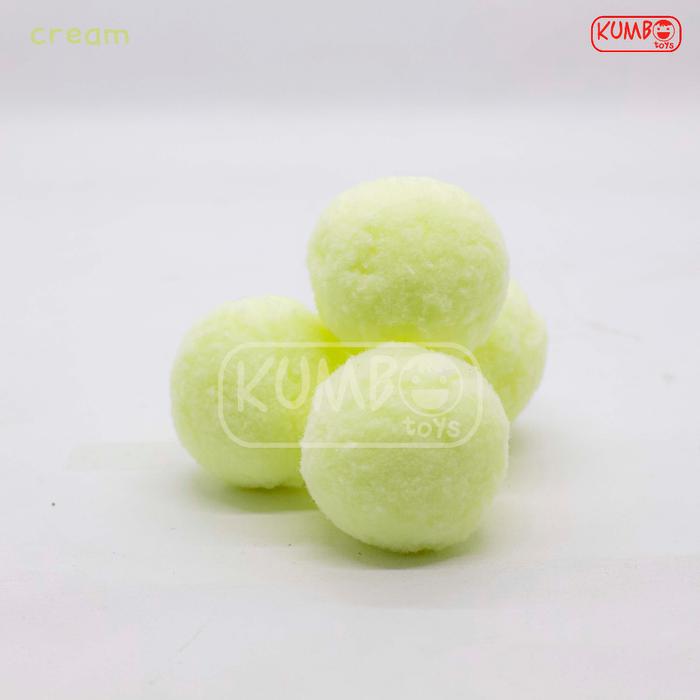 Gambar Pompom 5 cm Kerajinan Aksesoris Mainan Edukasi Anak Sensory Play - Kuning Pucat dari Kumboid undefined Tokopedia