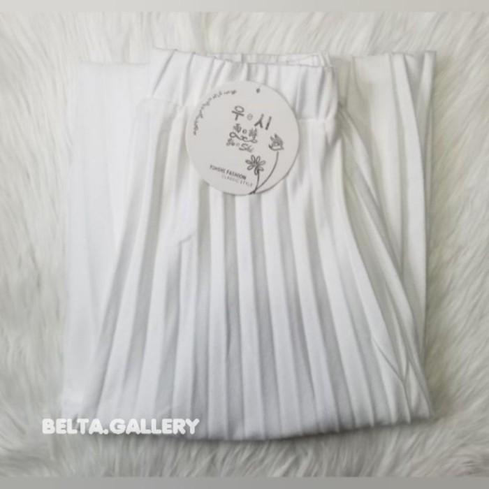 Gambar Rok Plisket Panjang Lebar Mongle Import Premium Tebal Prisket Umbrella Dewasa - Broken White, All Size dari Belta Gallery undefined Tokopedia