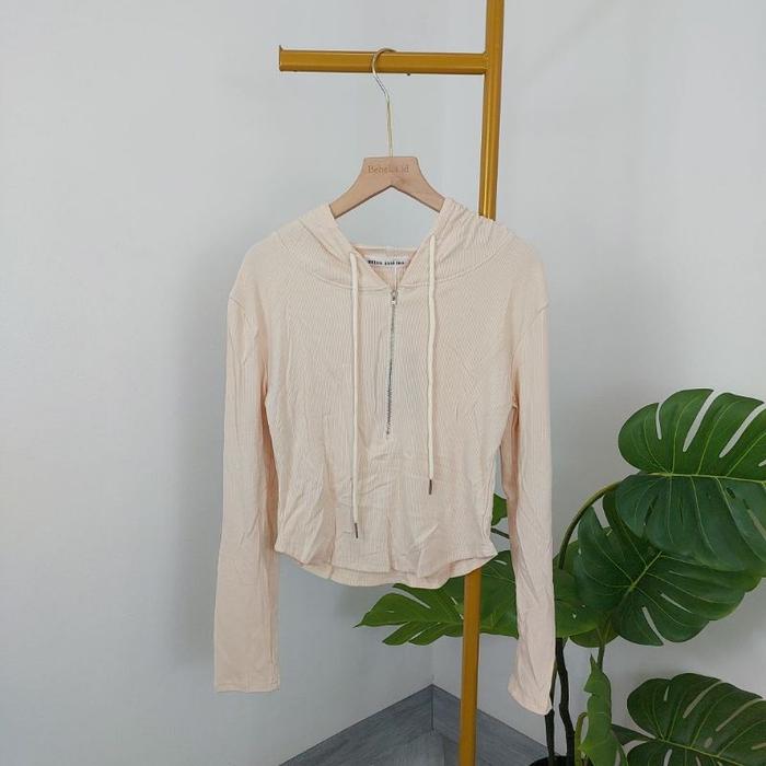 Gambar ATASAN HOODIE FASHION WANITA IMPORT BANGKOK BRAND HELLO 50091 - Cream dari bebellaid undefined Tokopedia