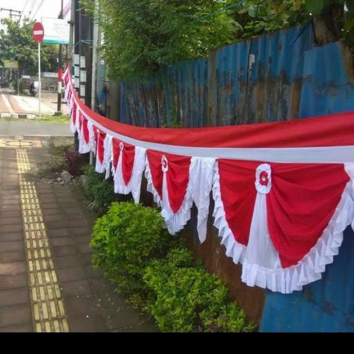 Gambar bendera merah putih panjang backdrop satin premium - Merah putih, 5 gelombang dari PALUTALARISJAYA undefined Tokopedia