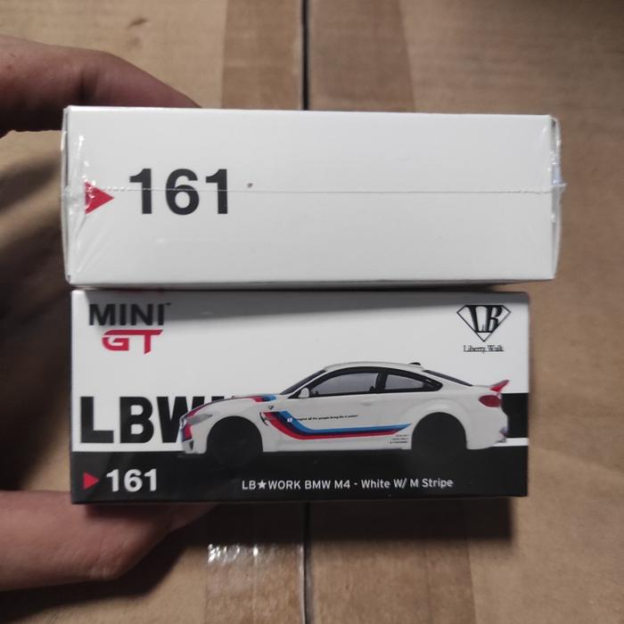MINI GT LB☆WORK BMW M4 White W/M Stripe MINI GT 161 LB WORKS