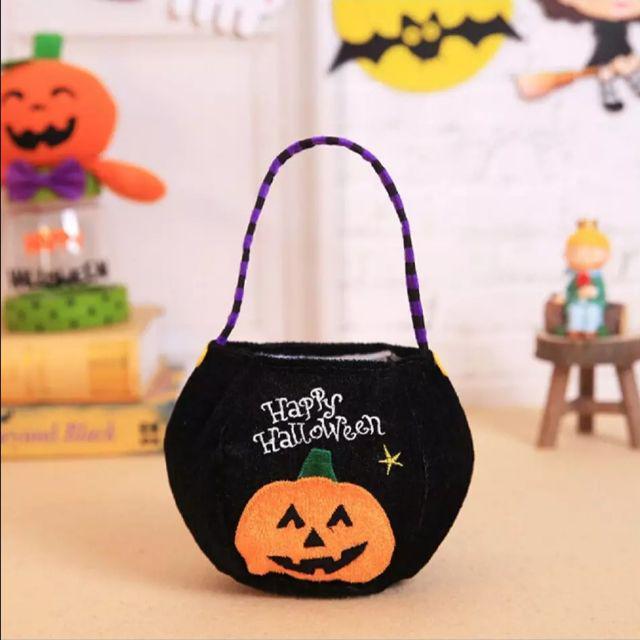 Gambar Halloween Sle Pumpkin Party Supplies Candy Bag - Hitam, One size dari moflikdalia undefined Tokopedia