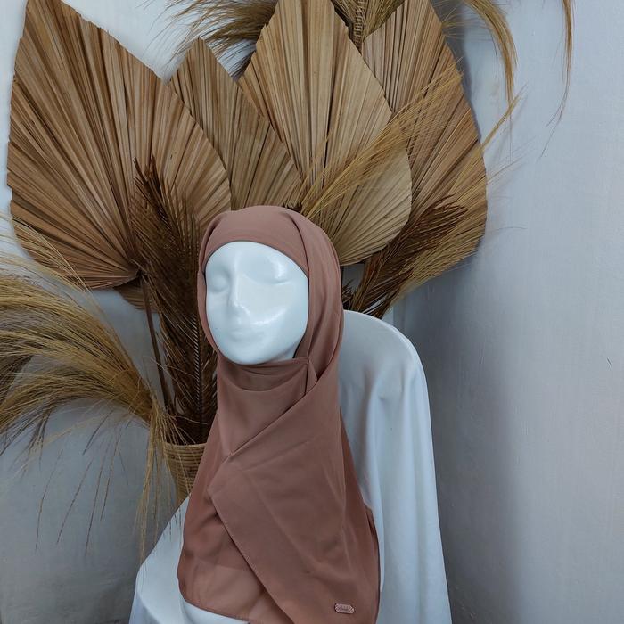 Gambar RADEA INNER SQUARE 2in1 / Hijab Segiempat Instan Bahan Ceruty Babydoll - Mochadobe dari holya markets undefined Tokopedia