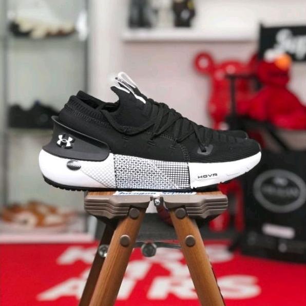 Under Armour Hovr Phantom