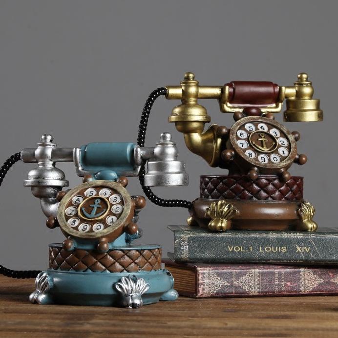 Jual Dekorasi Pajangan Telepon Antik Tua Celengan gaya Eropa Retro - Main Image