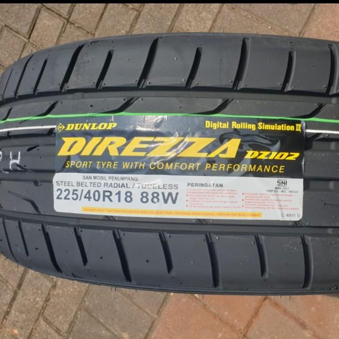 225/40 R18、DUNLOP DIREZZA DZ101 高し ラジアルタイヤ