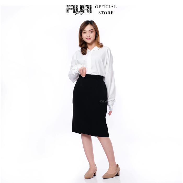 Gambar ROK SPAN PENDEK WANITA - ROK KERJA HITAM - Black, 4L dari FIURI GROUP undefined Tokopedia