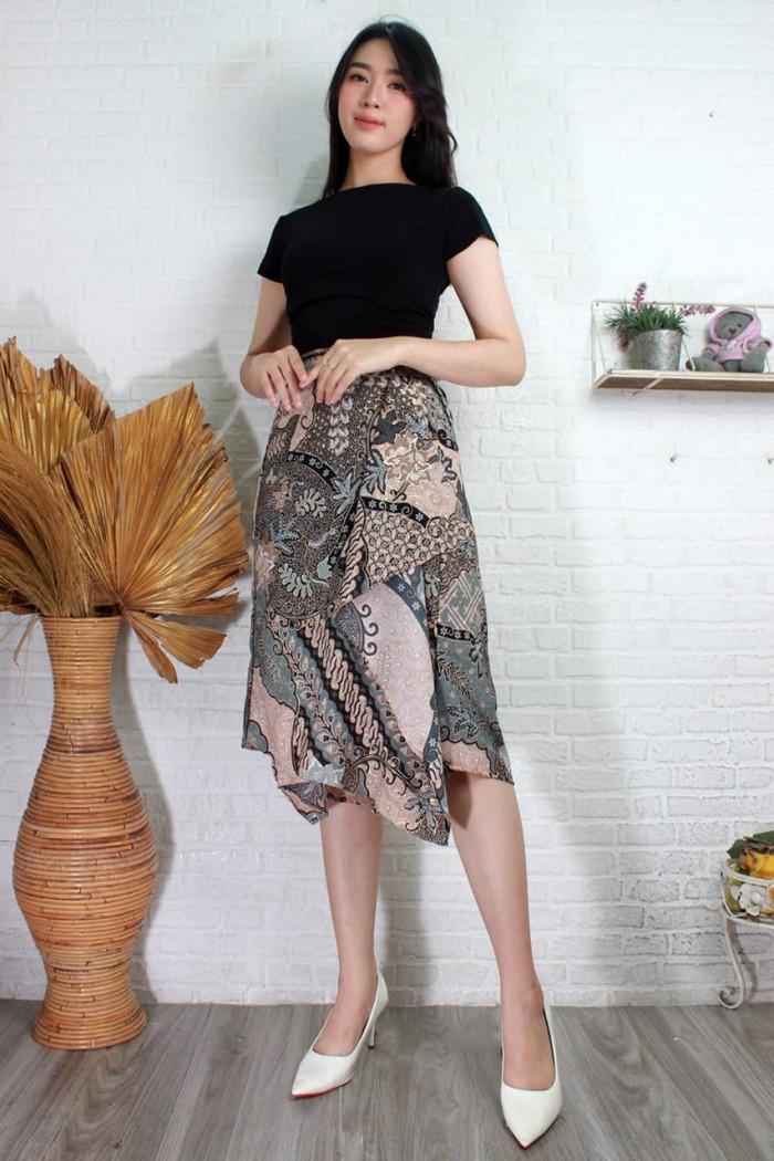 Gambar K☛26 CELANA PENDEK KULOT ROK NERISA BATIK WANITA SX7 dari hadsidinshops undefined Tokopedia