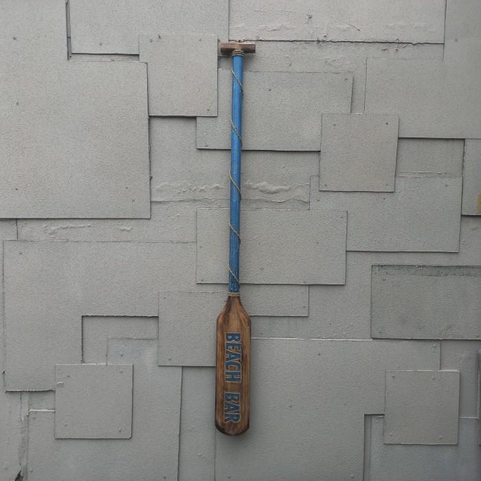 Gambar Dekorasi Dayung Kayu JUMBO Beach Bar Pajangan Dinding Home Decor - Biru Cokelat dari Homdec By D&A undefined Tokopedia