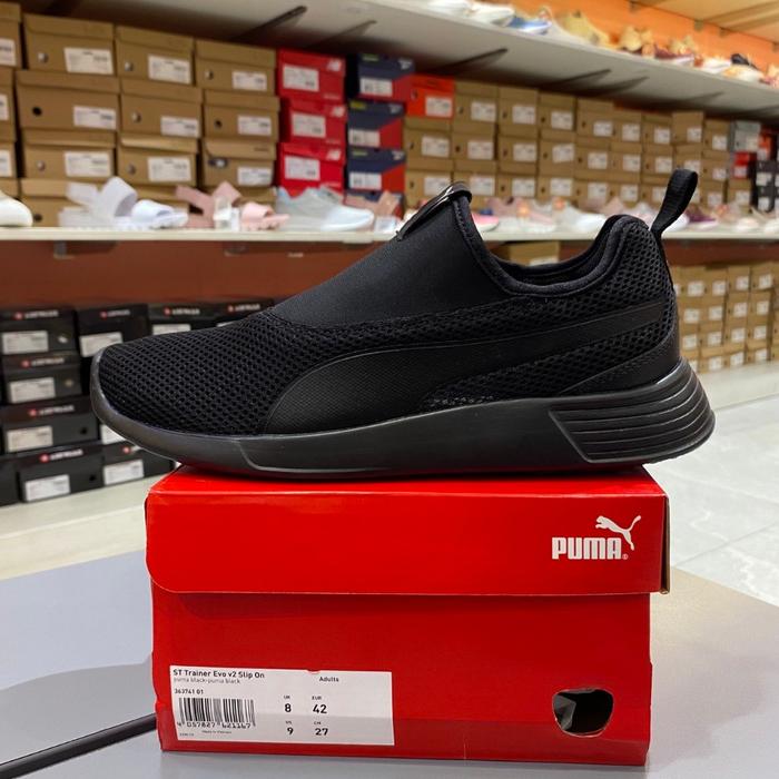Gambar PUMA ST TRAINER EVO V2 SLIP ON HITAM MEN ORIGINAL Ap - Hitam, 42.5 dari imassh0p undefined Tokopedia