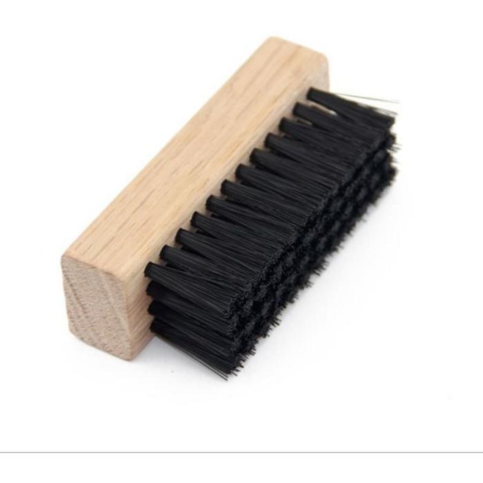 Gambar Sikat Sepatu Kayu Premium, Premium Shoe Cleaning Brush - Sikat hitam soft dari Barber&shoescare.id undefined Tokopedia