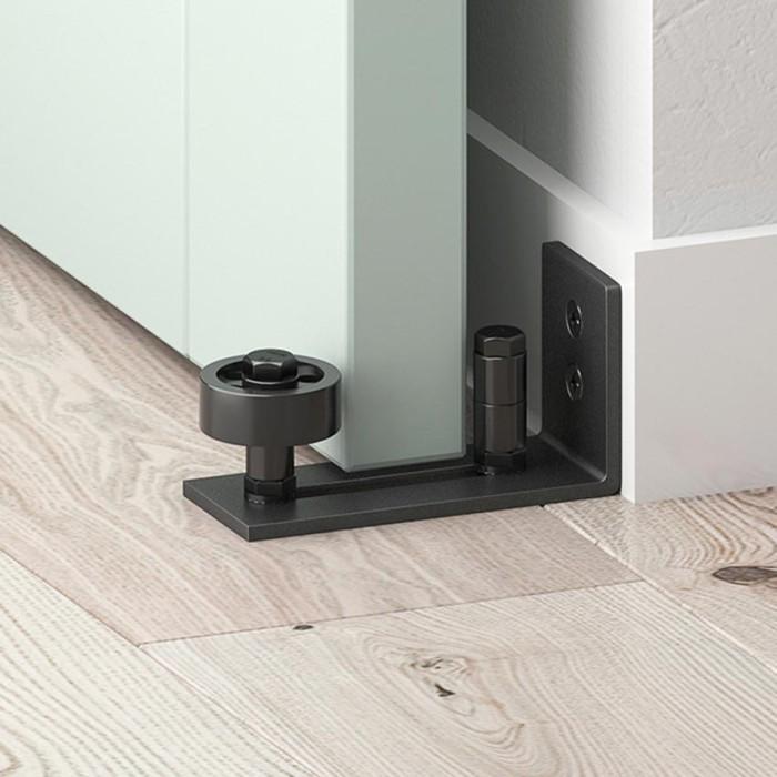 Gambar Barn Door Hardware Adjustable Floor Guide Rol Bawah Baja Karbon Kokoh dari cv arapaima undefined Tokopedia