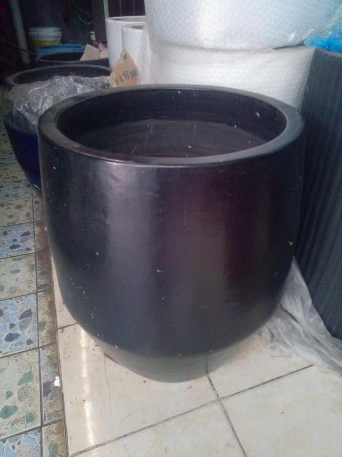 Gambar POT BESAR ,POT TANAMAN DARI GERABAH TANAH LIAT D60 - Hitam dari Kasedhiya Pottery_NEW undefined Tokopedia