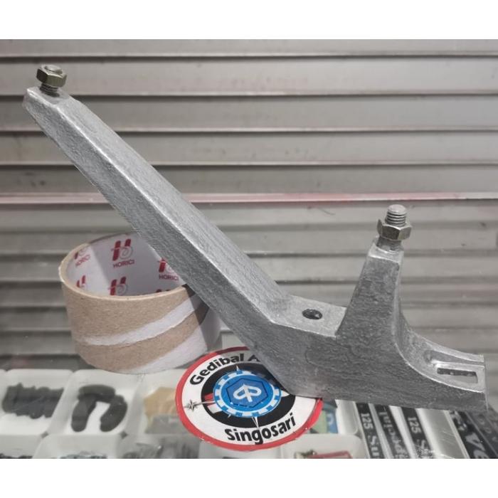 Gambar Dudukan pangkon tiang ban serep vespa R8 dan R10 murahhh - Ring 10 dari CIA212 undefined Tokopedia