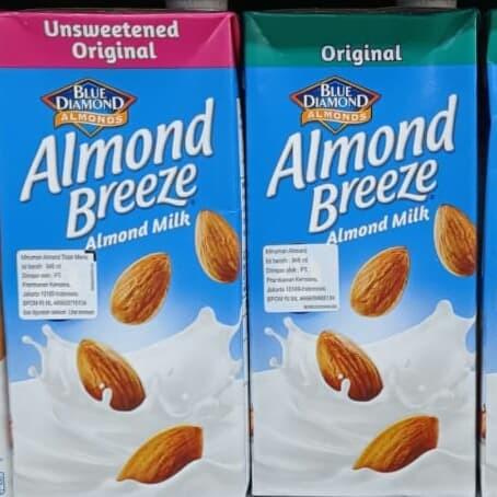 Gambar Come!! blue diamond almond breeze unsweetened original /original milk 1L dari rusincell undefined Tokopedia