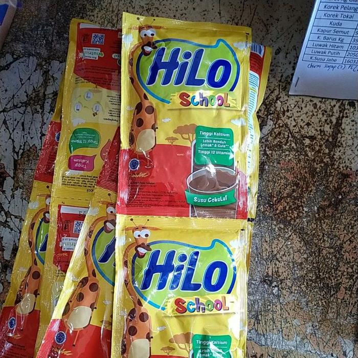 Gambar PROMO per renteng (10sachet), HILO OOL coklat dan strawberry... READY STOCK dari rena shop66 undefined Tokopedia