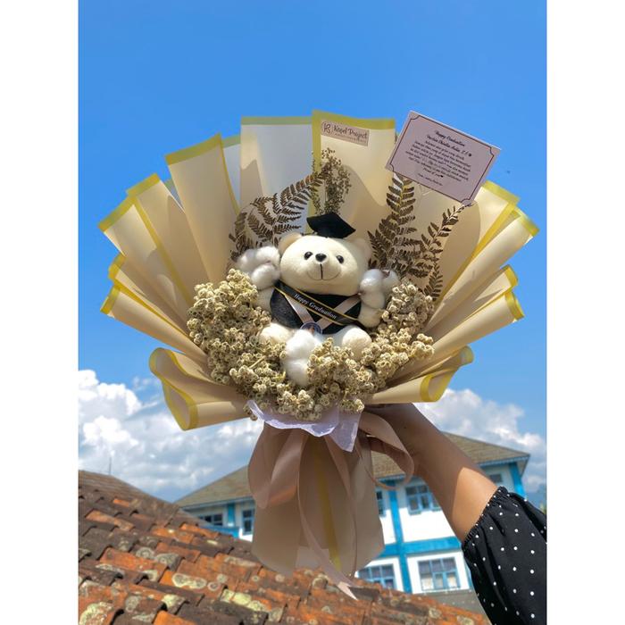 Gambar Buket bucket bouquet bouket boneka wisuda mix bunga Edelweis kering (READY) toga kado hadiah gift Wisuda Graduation Sidang Skripsi Perpisahan Kelulusan Cewek Cowok SD SMP SMA KULIAH ukuran Medium BISA CUSTOM CELLOPHANE - EDELLIA SERIES - EDELLIA CREAM dari PARIS 58 undefined Tokopedia