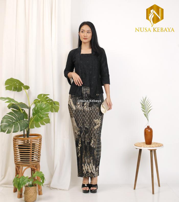 Jual Setelan Kebaya Wisuda Modern Model Kutubaru Brukat Full