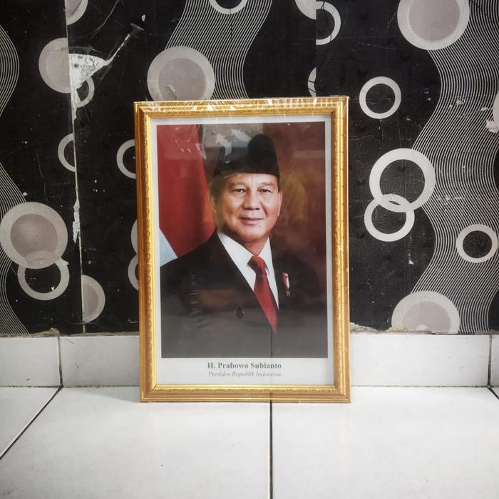 Gambar Bingkai+Poster Presiden dan Wakil 32x48 cm - Presiden Emas dari Maysa Fotocopy undefined Tokopedia