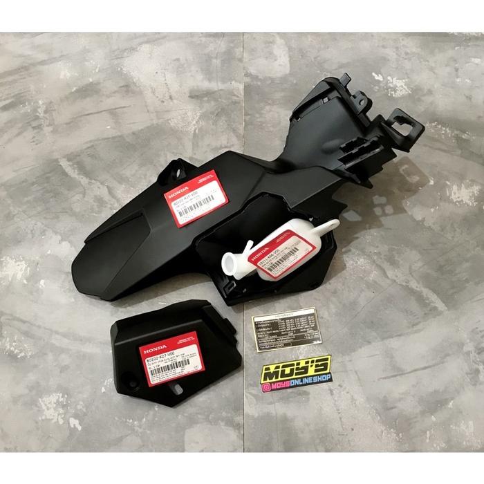 Gambar (RA)HUGGER SPAKBOR KOLONG AIRBLADE NEW ORIGINAL HONDA VIETNAM VARIO 125/150 PCX CBU dari raja swamp undefined Tokopedia