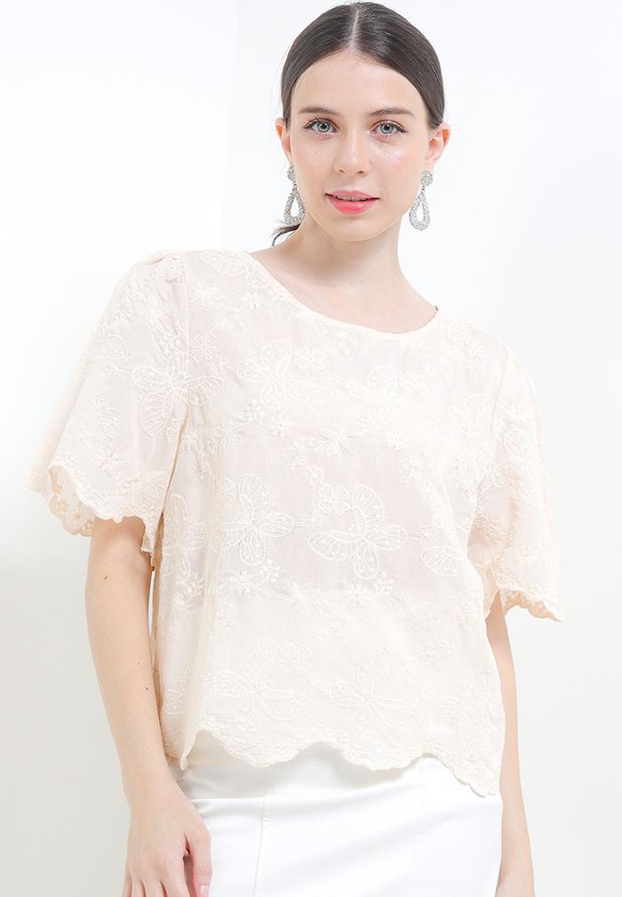 Gambar CHIC SIMPLE BUTTERFLY EMB BLOUSE ATASAN WANITA MODERN CANTIK BL7815 - NUDE, S dari Chic Simple Store ID undefined 5 Tokopedia