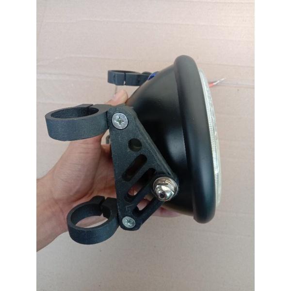 Gambar Ada LAMPU PESEK H4 / JUTE SET BREKET/KUPINGAN LAMPU MODEL CNC HITAM PNP AS SHOK 31 AS 33 MP dari Galaxy Lamp undefined Tokopedia