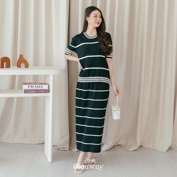 Gambar Clouwny Lidya Knit Set Setelan Rok Wanita Premium Knit Fit to XXL Baju Atasan Dewasa - Black dari CLOUWNY Kota Administrasi Jakarta Barat Tokopedia