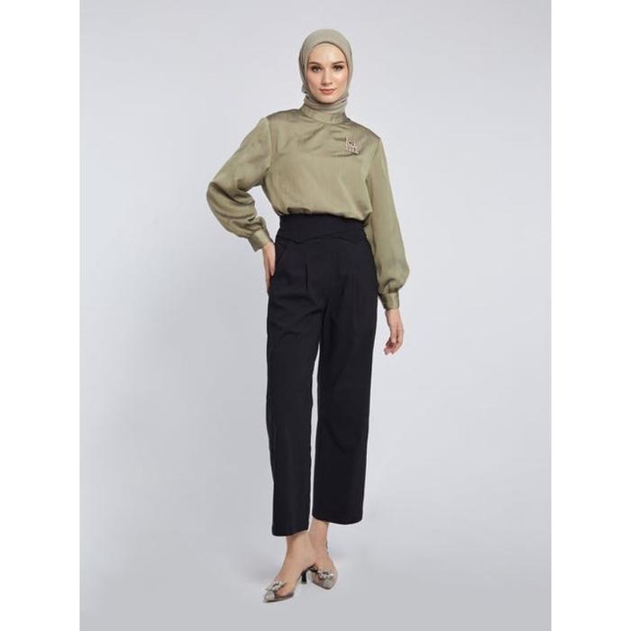 Jual Arisa Straight Leg Pants Black by Jakarta Barat