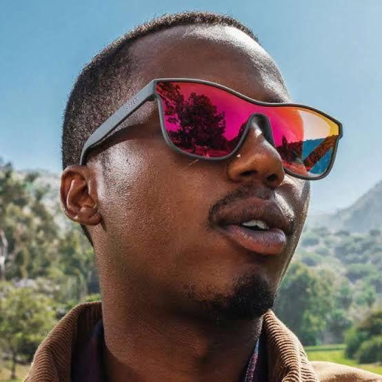 Gambar KACAMATA GOODR VRG RUNNING SUNGLASSES - JOGGING GYM DSN RUNNING - ABU FIRE dari humanity fashion undefined Tokopedia