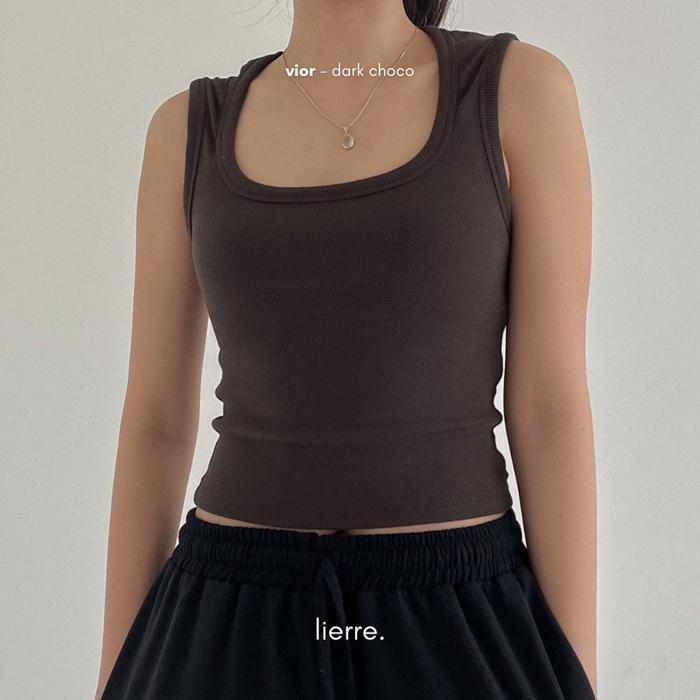 Gambar lierre. VIOR tank - basic square neck tanktop - Dark Choco dari lierrecorner undefined Tokopedia