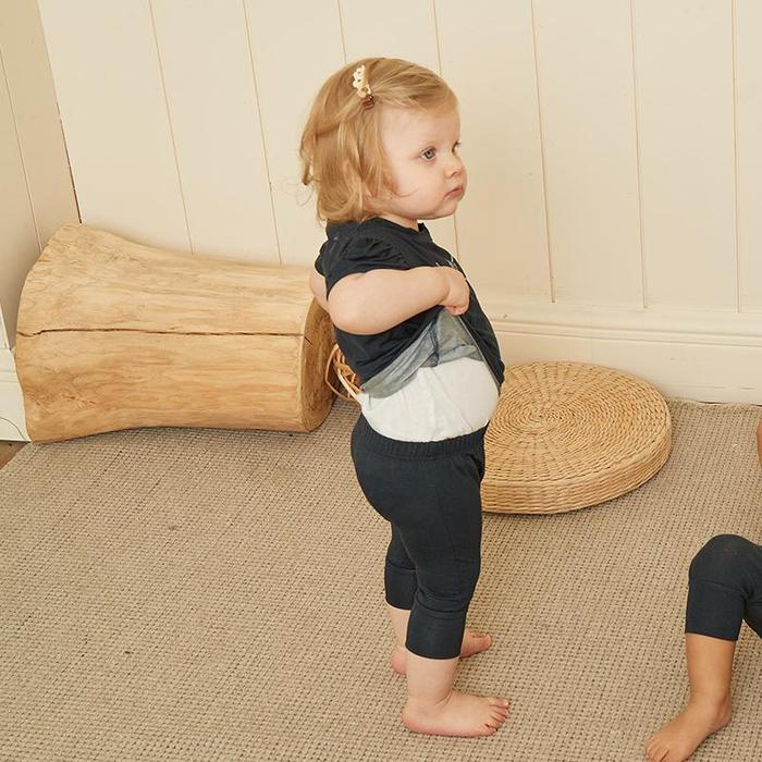 Gambar Nero Bianco Tencel Frill Top - Baju Bayi Lucu Original - Black White Dot, 6-9 Bulan dari Oemah Merah undefined Tokopedia