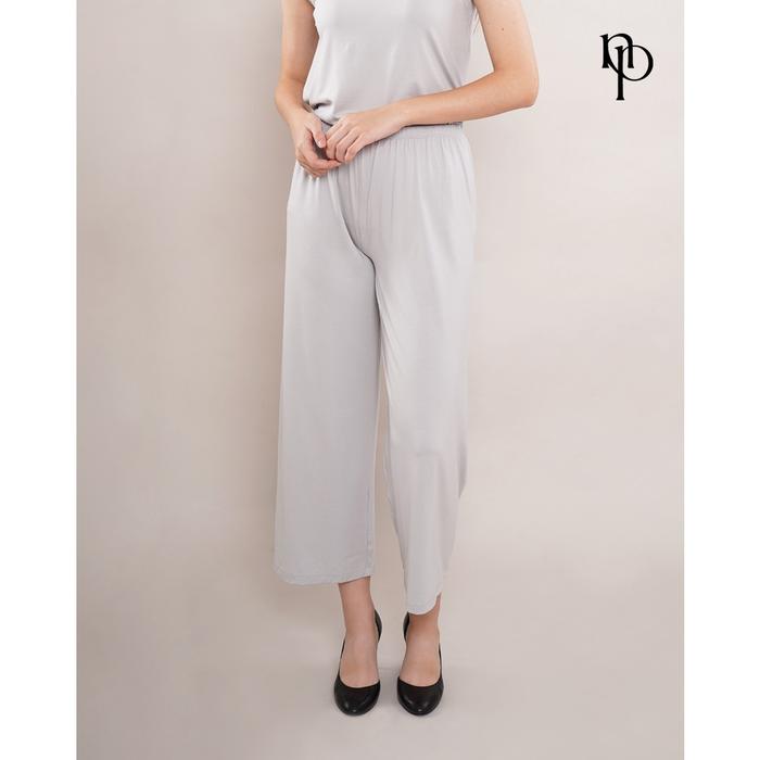 Gambar Celana Legging Napocut Legging Kulot Tencel - Harbor Mist, S-M dari Mikayla Fashion8 undefined Tokopedia