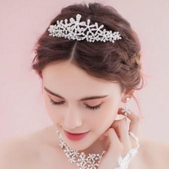 Gambar Hiasan Kepala Mahkota Pengantin Kristal Pernikahan TRP021 - Putih silver dari Lenka Wedding Shop undefined Tokopedia