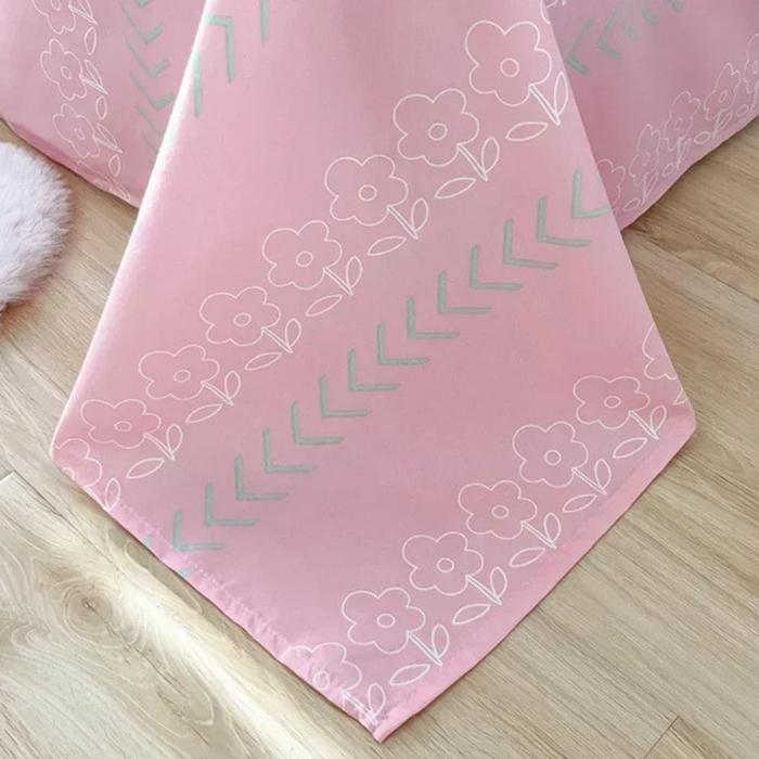 Gambar New Cartoon Foral Print Polyester Bedding Set Full Size Soft Thic dari Enigmaa Retro undefined Tokopedia