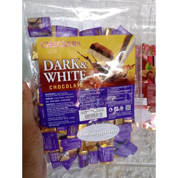Gambar Checkers Mini Chunky Chocolate / checkers almond Chocolate / checkers - Dark white, 300gr dari martianah undefined 3 Tokopedia