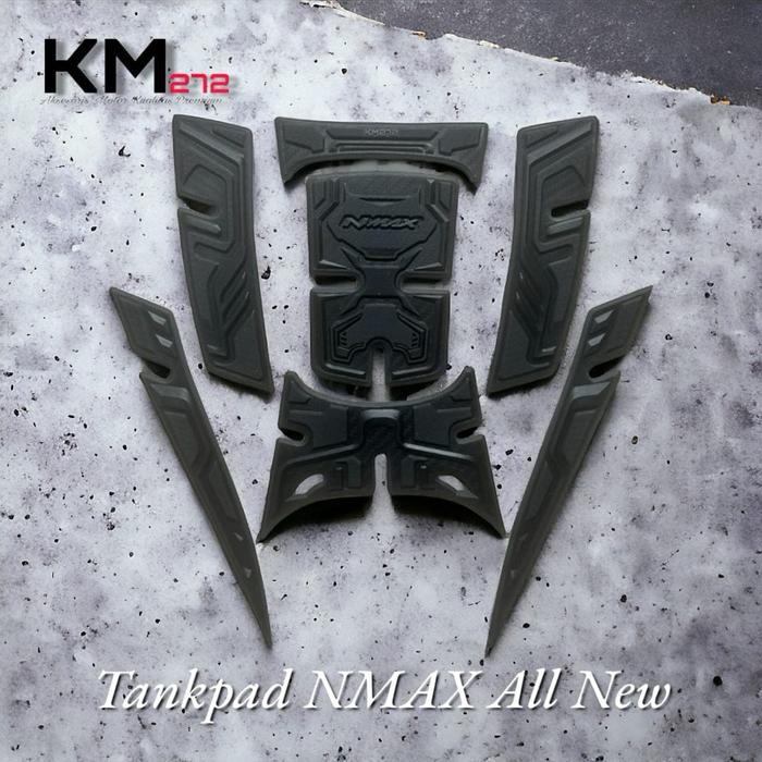 Gambar Deckpad Nmax All new 2019 sd 2024 / TanpadNmax All new 100% Full Karet - Hitam, TANKPAD NMAX ALL NEW dari mottous variasi undefined Tokopedia