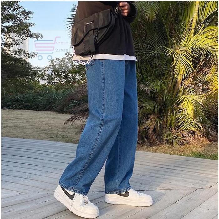 Gambar jeans korean style pria panjang high waist jeans priapanjang pop Korea - Biru tua006, M=28 dari Safety Market Jakarta 2 undefined Tokopedia