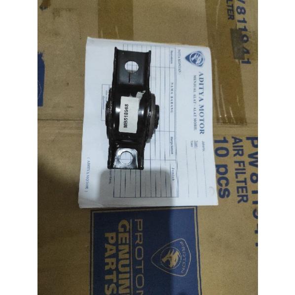 Gambar bushing bosh arm depan besar Mitsubishi lancer dangan dan gan dohc C63 - Kiri dari SUMBING PARTS undefined Tokopedia