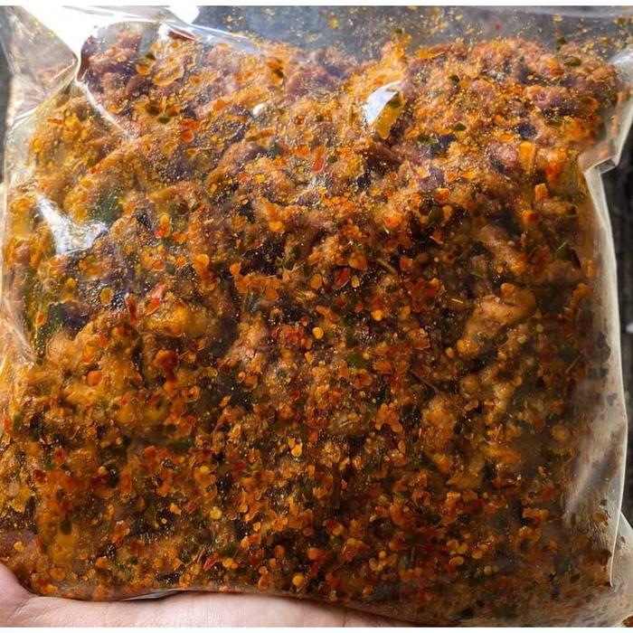 Gambar Keripik Usus Crispy Pedas Daun Jeruk 250 gr Mega Snack Cimahi - Pedas dari Mega Snack Cimahi undefined Tokopedia