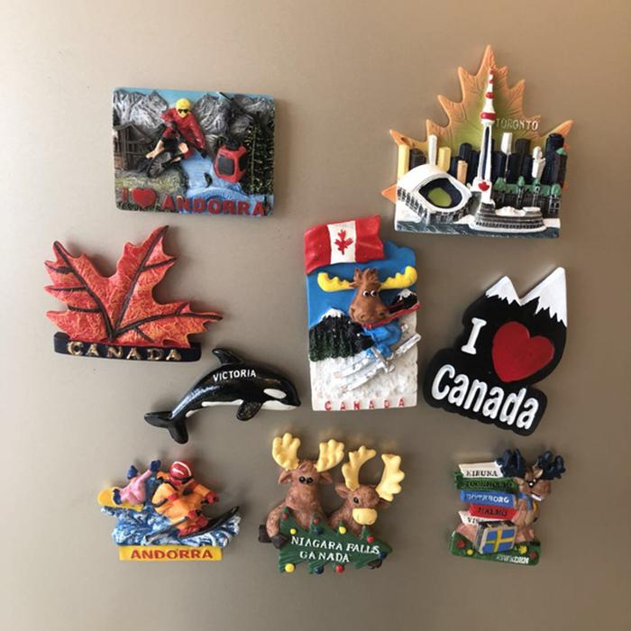 Gambar SD Fridge Magnet Tourist Canada Toronto Maple Leaves Fawn Skiing Wha dari Smarti Dynamucs undefined Tokopedia