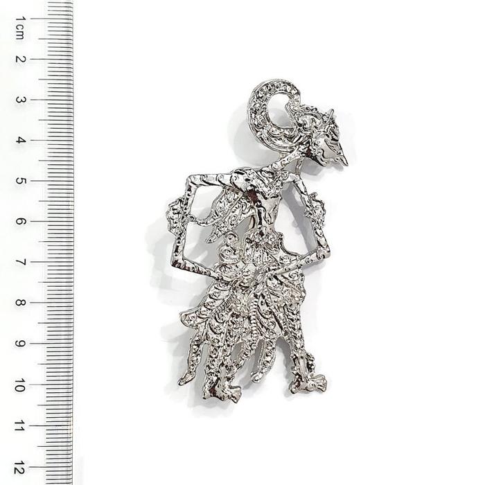 Gambar Bros Wayang Srikandi/Arjuna/Krisna/Subadra/Bros Etnik Klasik/Bros - Arjuna Silver dari samsupediaa80 undefined Tokopedia
