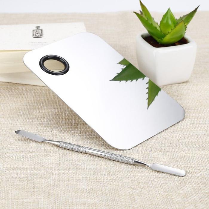 Gambar Miss.Vinka PLT1001 - Mixing Palette Profesional Foundation Stainless + Spatula / Mix Pallete Palet MUA - Kotak dari miss.vinka undefined Tokopedia