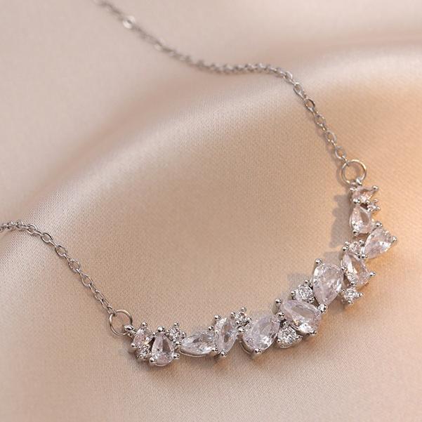 Gambar Kalung Moissanite Kalung Titanium Wanita Emas Putih Kalung Perak Asli 925 Bersertifikat Gra Kalung Broken Berlian Permata Hadiah Pacar Desain Berlian Patah dari TechTrenda undefined Tokopedia